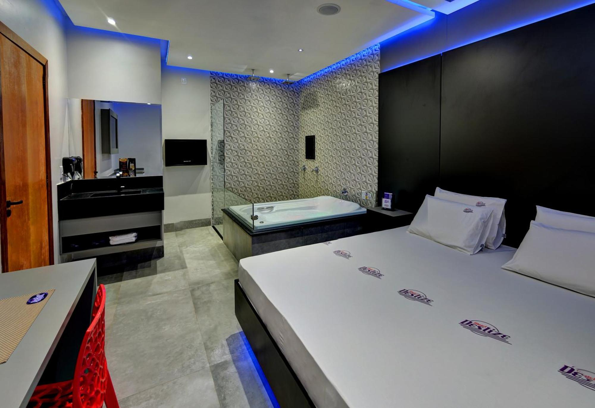 Deslize Motel 2 Uberlândia Extérieur photo